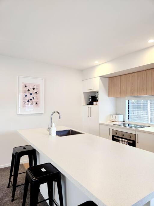 כרייסטצ'רץ' Central Home With Internal Garage - Close To Cbd! מראה חיצוני תמונה