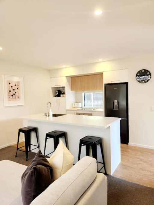 כרייסטצ'רץ' Central Home With Internal Garage - Close To Cbd! מראה חיצוני תמונה