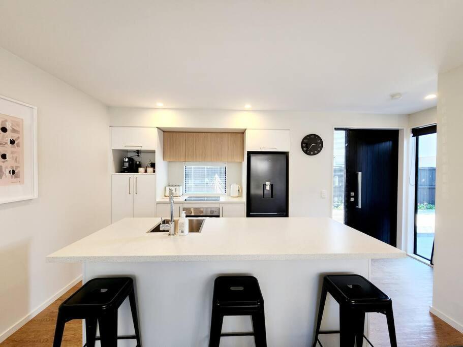 כרייסטצ'רץ' Central Home With Internal Garage - Close To Cbd! מראה חיצוני תמונה